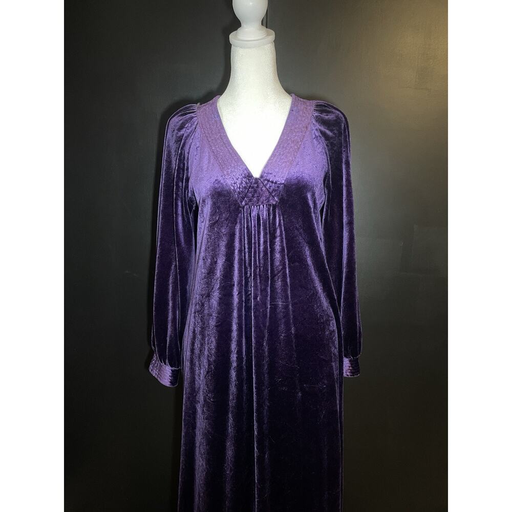 Vtg1970s Tom Bezuidenhout for Bard & Co Purple Velvet Maxi Dress Small ILGWU USA